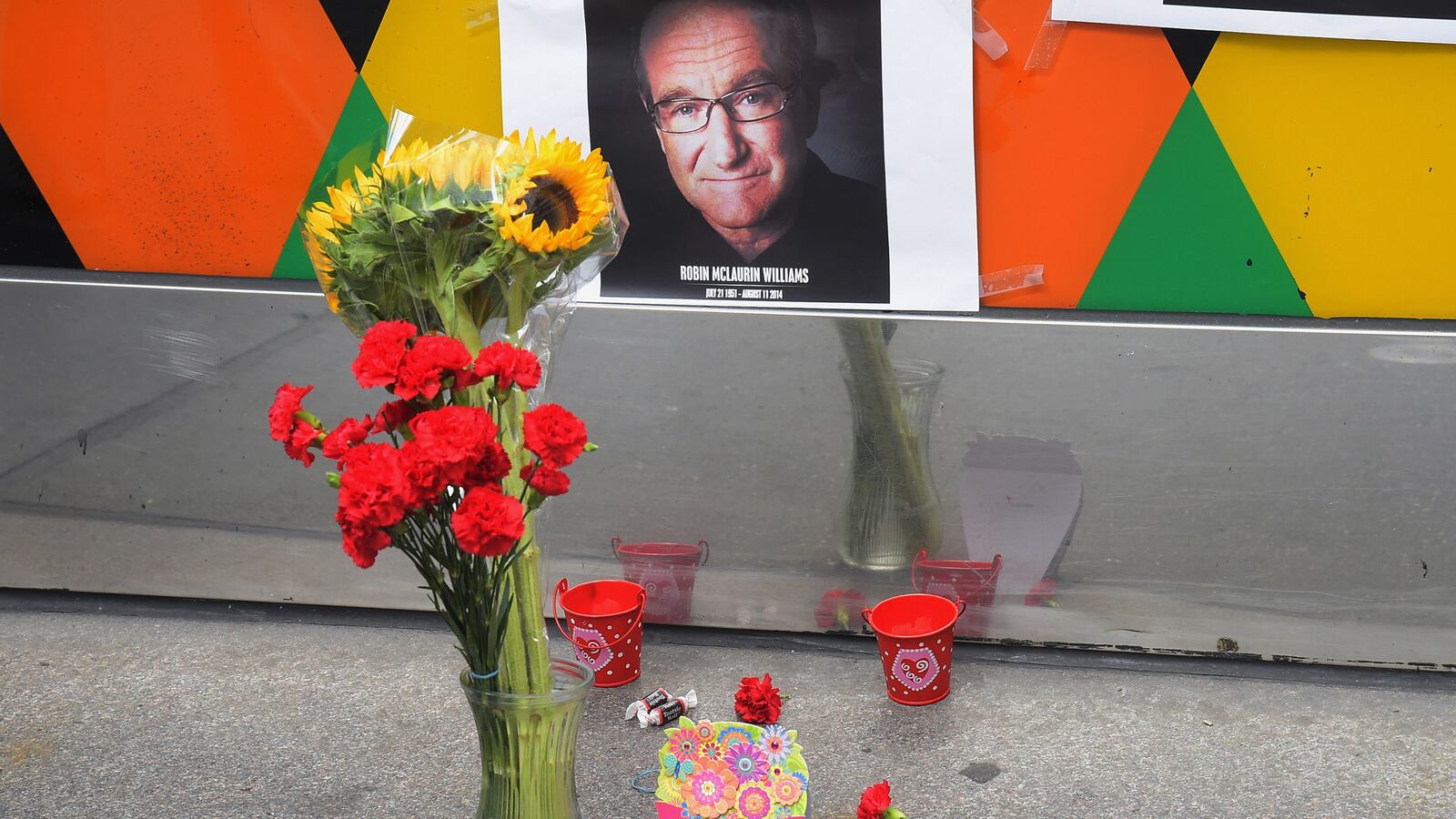 articles/2014/08/19/family-research-council-uses-robin-williams-s-suicide-to-promote-gay-conversion-therapy/140819-swin-robin-williams-tease_p0qksg