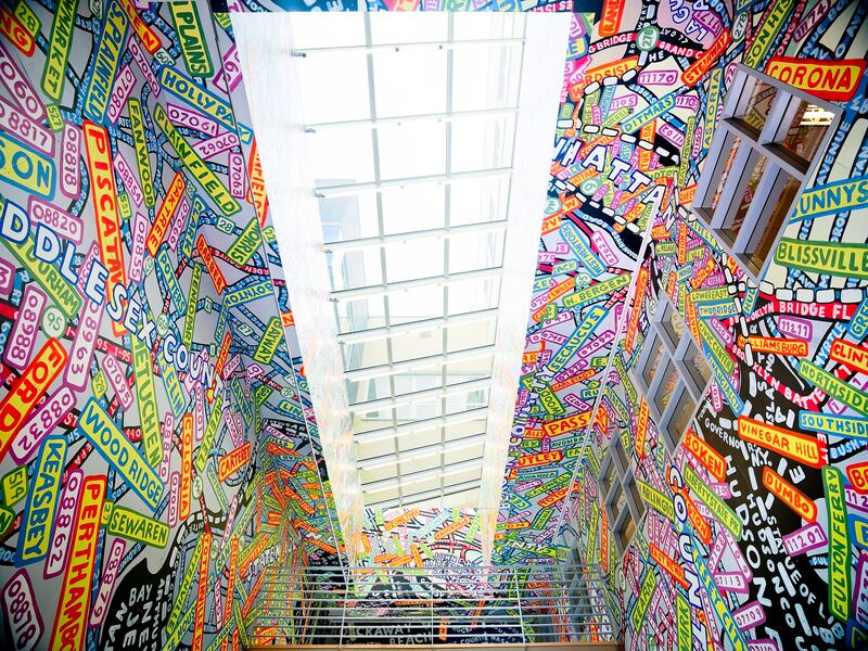 galleries/2013/05/09/best-of-cooper-hewitt-national-design-award-winners-photos/paula-scher-queens-metro-hs-national-design-awards-2013_gxfb9s