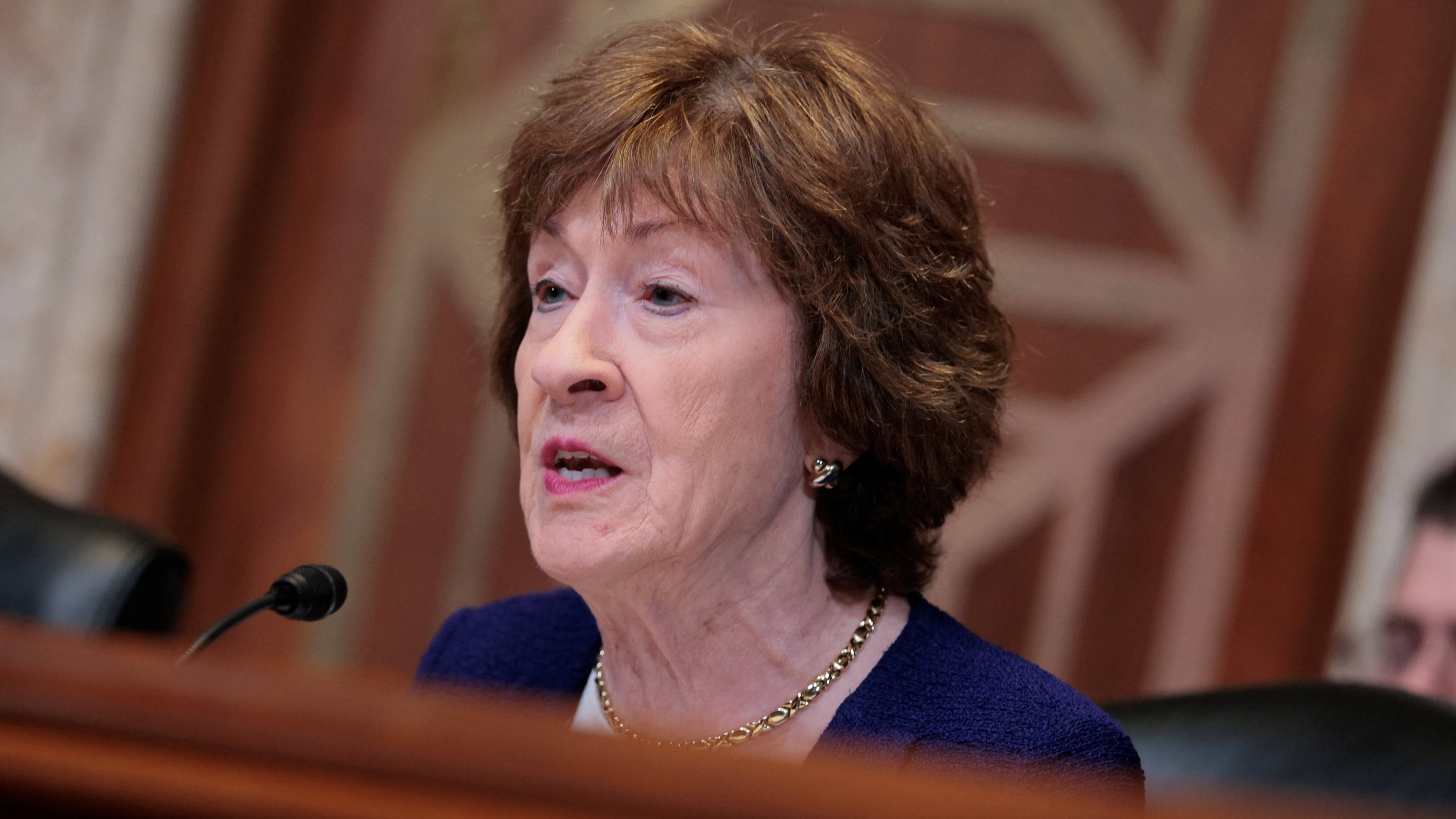 GOP Sen ., 73 , Shows Worrying Health Condition She Covered Up