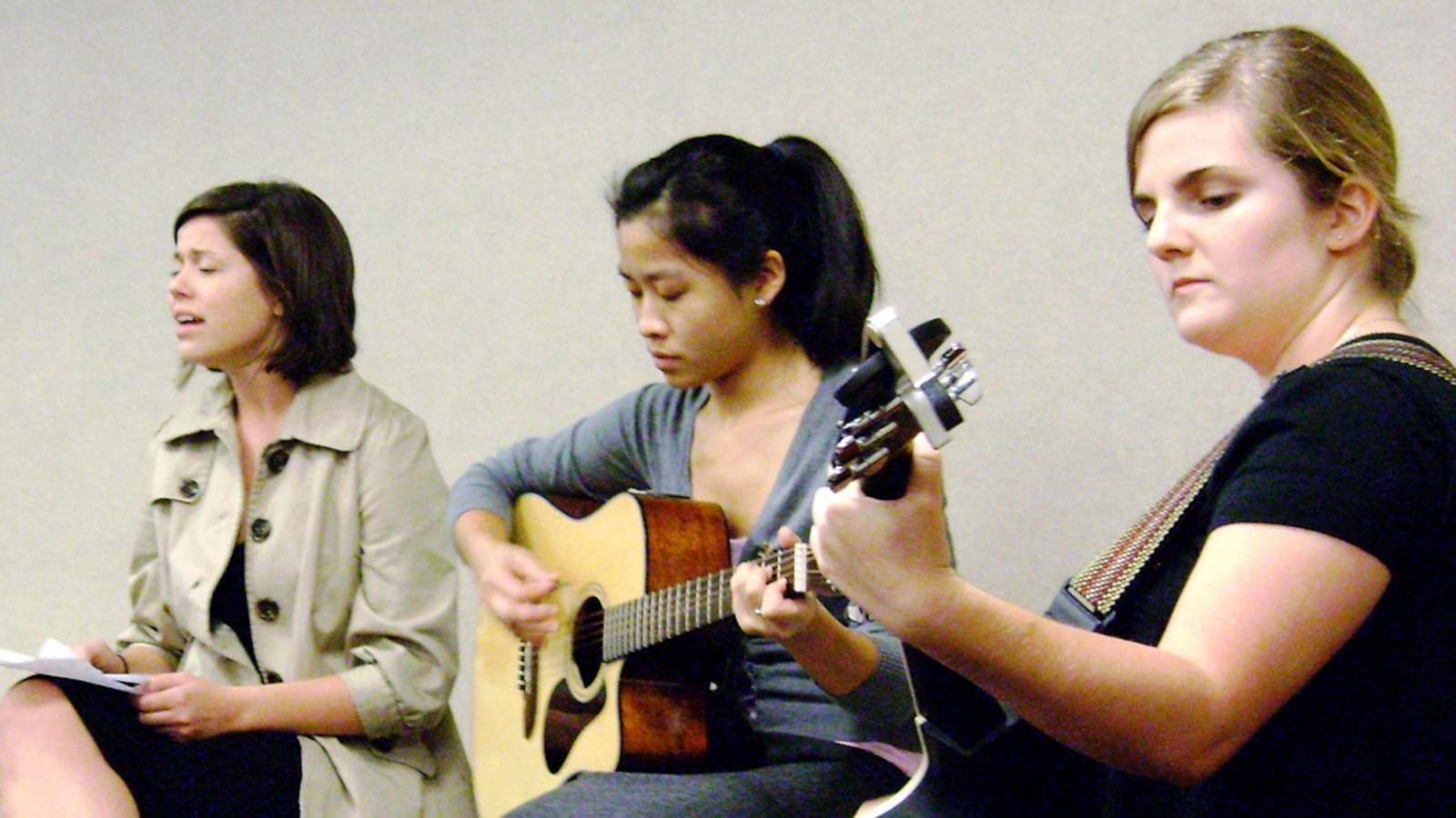 cheats/2011/10/16/kansas-woman-90-gets-sorority-invite/90-year-old-women-gets-sorority-invite-cs_d63bbk