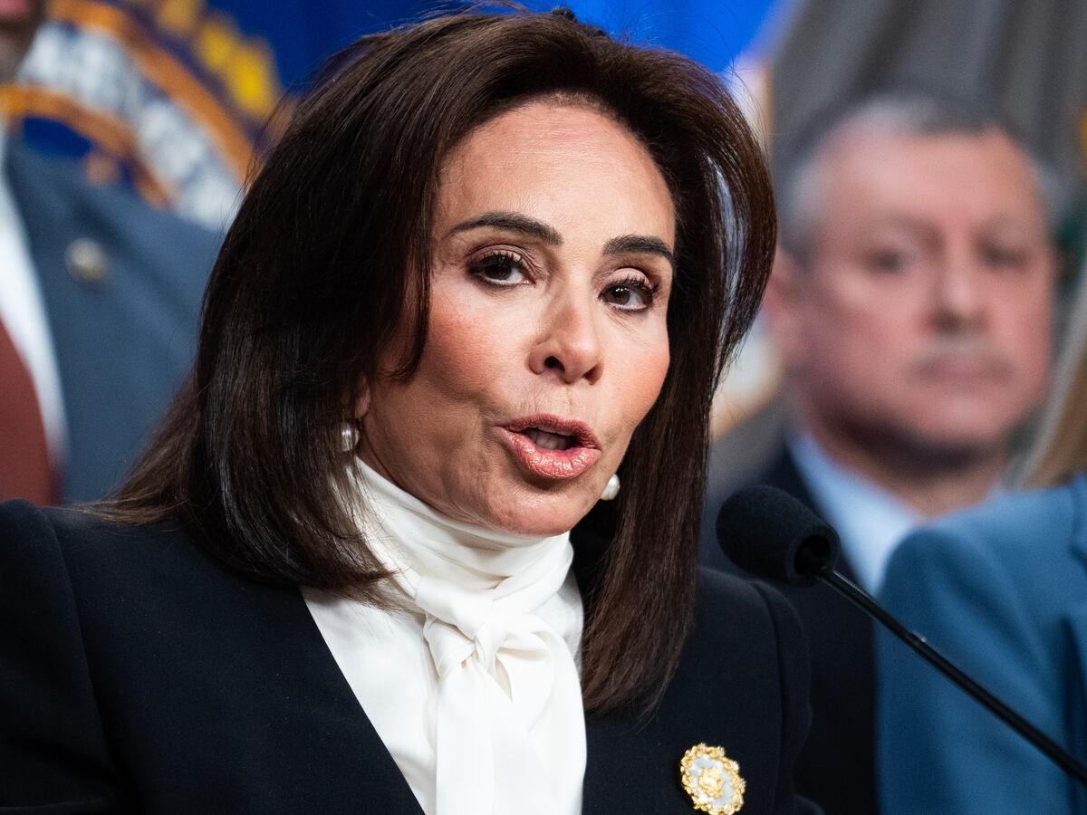 Trump Goon Judge Jeanine Pirro Busted Persecuting Senator