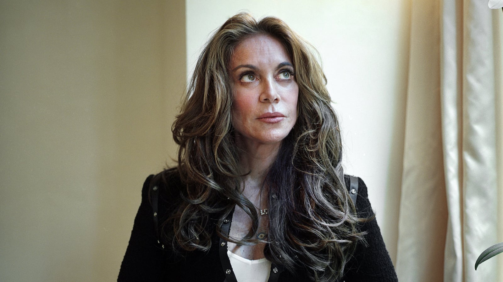 articles/2015/05/04/up-to-speed-who-is-muhammad-cartoon-contest-organizer-pamela-geller/150503-courtney-pam-geller-tease_soxrlq