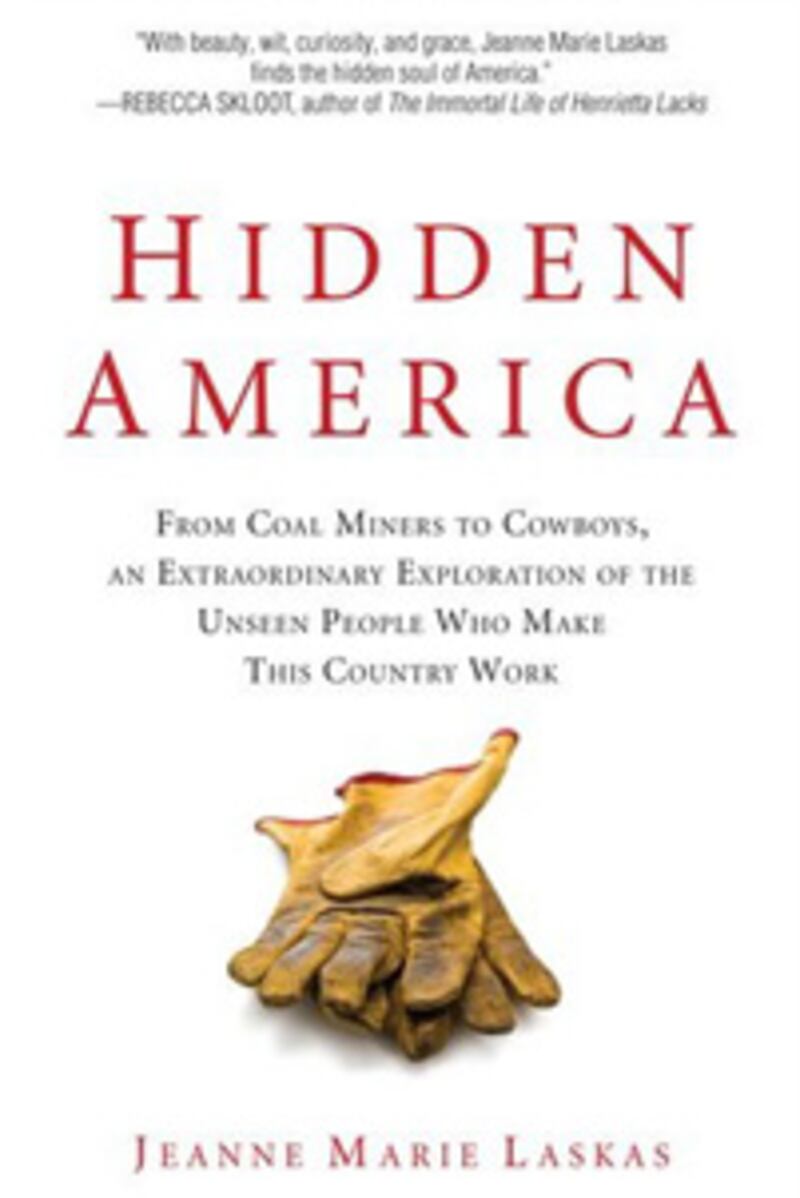 articles/2012/09/03/this-week-s-hot-reads-september-3-2012/hot-reads-120903-hidden-america_dtcff4