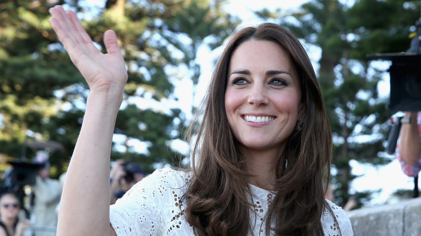 articles/2014/10/20/royal-baby-due-in-april/140529-kate-goff-tease_cqfhjy