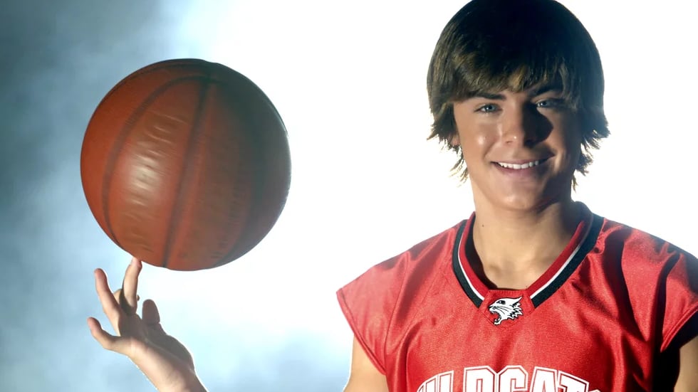 Zac-Efron-Troy-Bolton_1_cfd3er