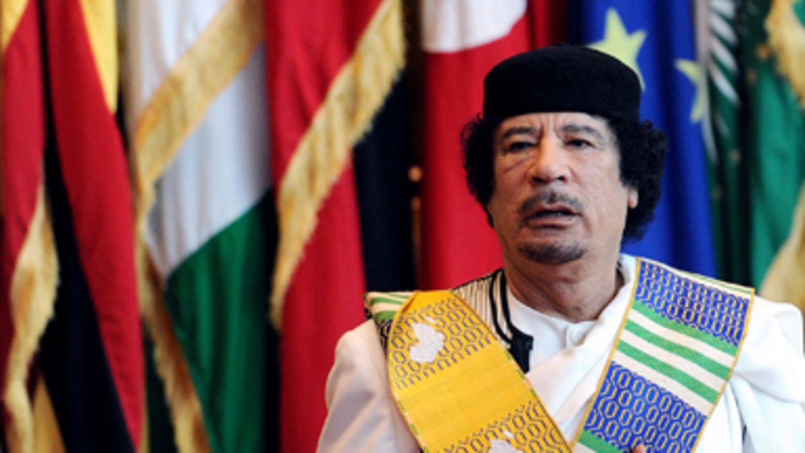 articles/2011/03/01/the-case-for-prosecuting-muammar-gaddafi-at-the-international-criminal-court/robertson-gaddafi_163278_iec2km