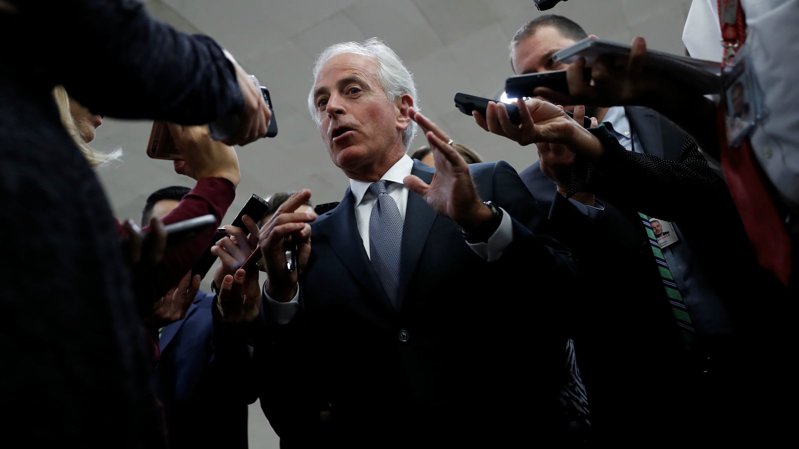 171026-corker_ahq0g8