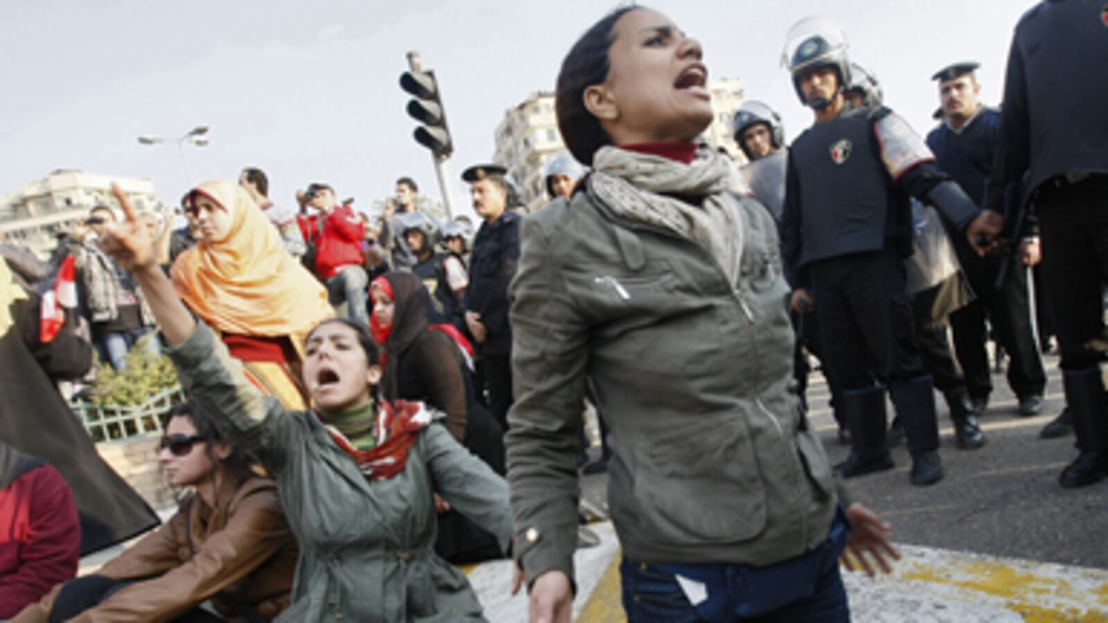 cheats/2011/12/14/time-s-person-of-the-year-protester/egypt-women-protest_sjofwc