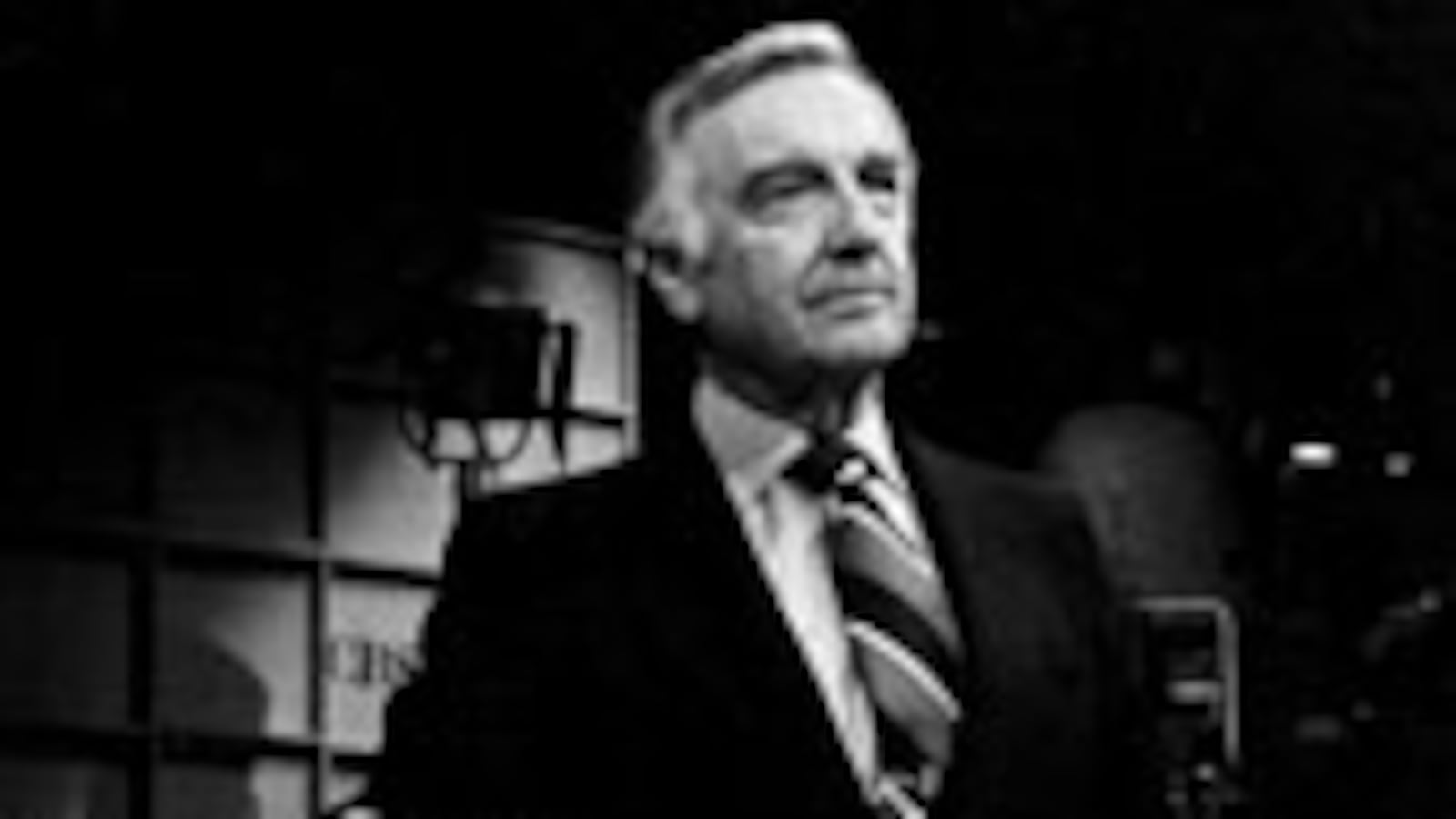 articles/2009/07/19/cronkite-at-his-apex/adf-cronkite_38571_wwrbsl