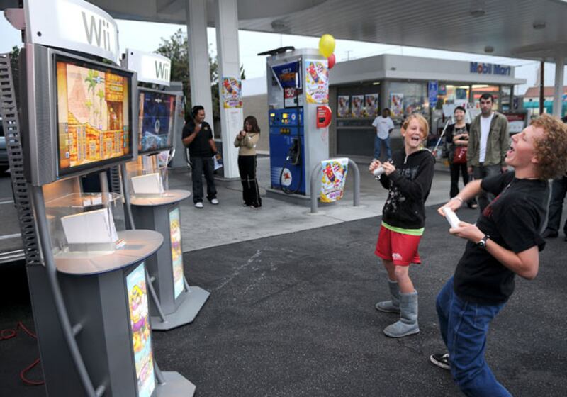 galleries/2009/12/13/25-ways-to-get-smarter-in-2010/get-smart---smarter-video-game_wgx1pk