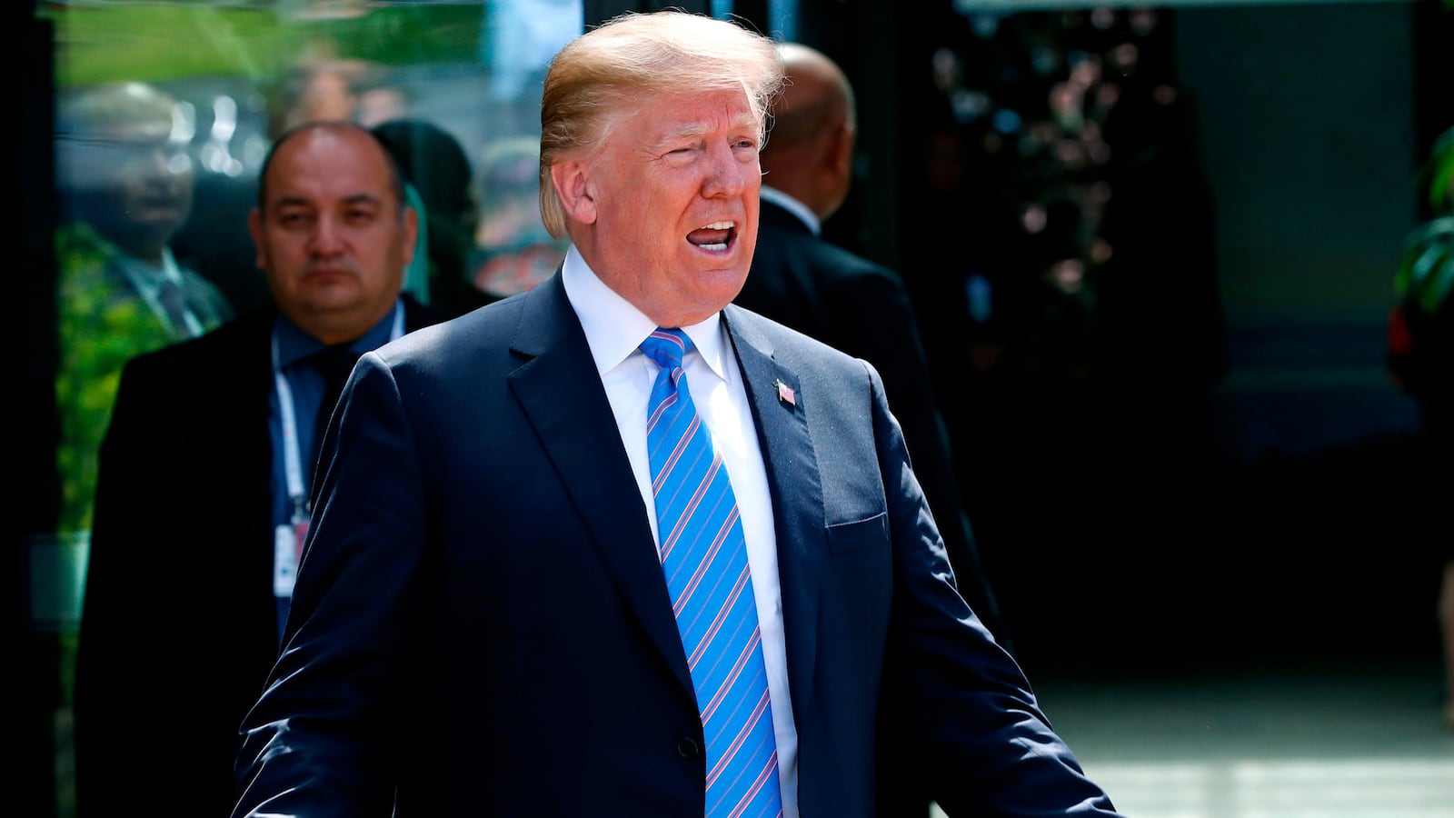 180609-trump-russia-g7-crimea-cheat_qvpgeg