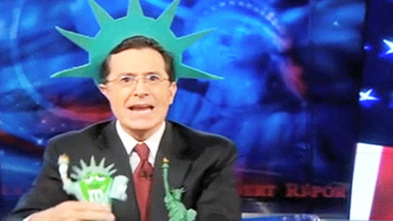 videos/2010/05/04/stephen-colbert-on-the-times-square-attacker/colbert-timessquare-thumb_jrpses