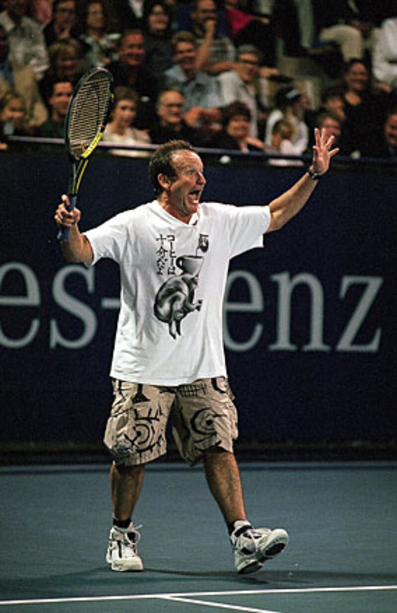 galleries/2009/09/02/a-list-tennis-aces/celebrity-tennis-players---robin-williams_xqowit