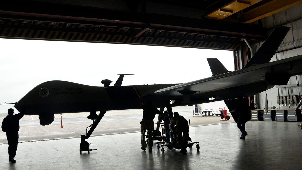 cheats/2011/12/24/cia-suspends-drone-strikes-report/drone-anwar-awlaki-irving_xa16aq