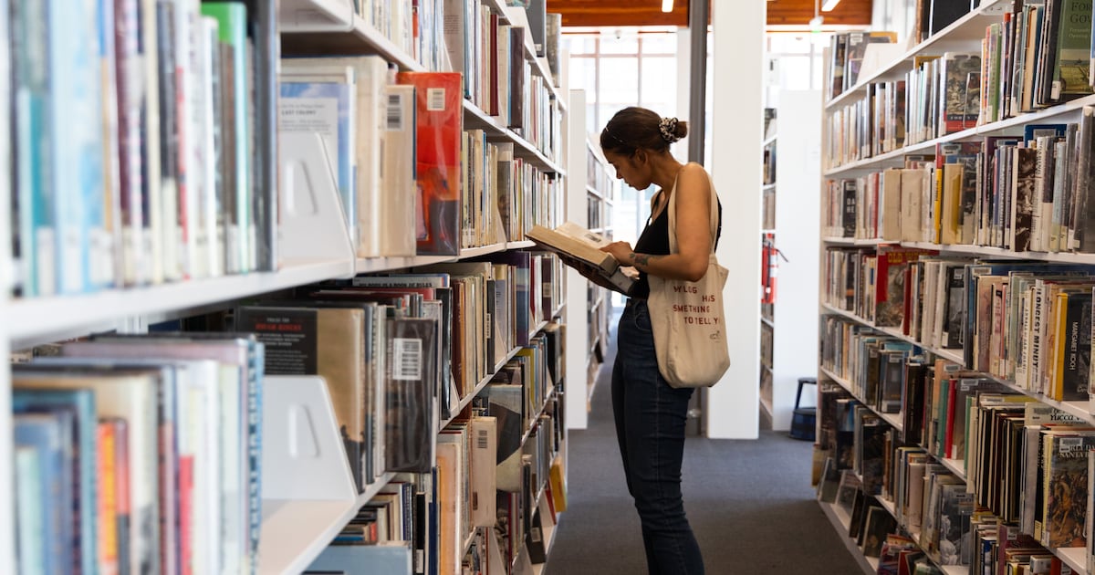 Americans Reach Record Low for Leisure Reading