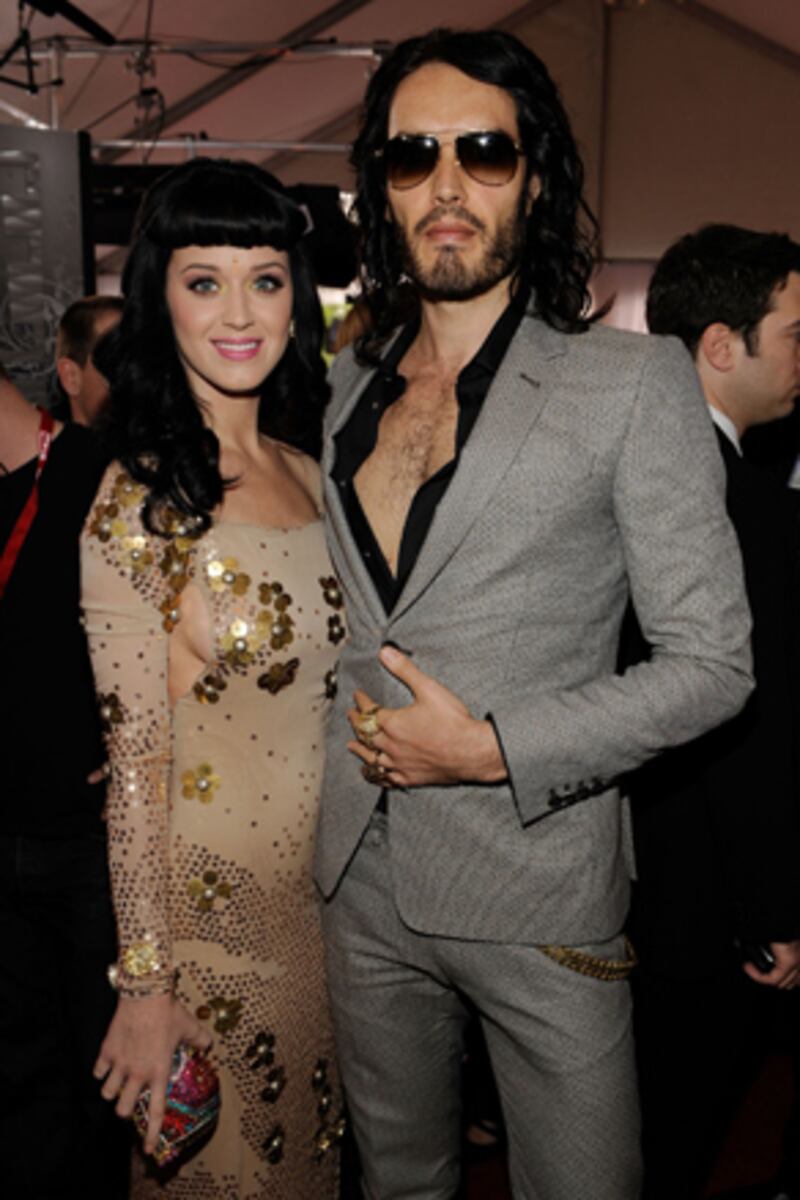 galleries/2010/01/31/grammy-red-carpet/grammy-red-carpet---katy-perry_kuhfp0