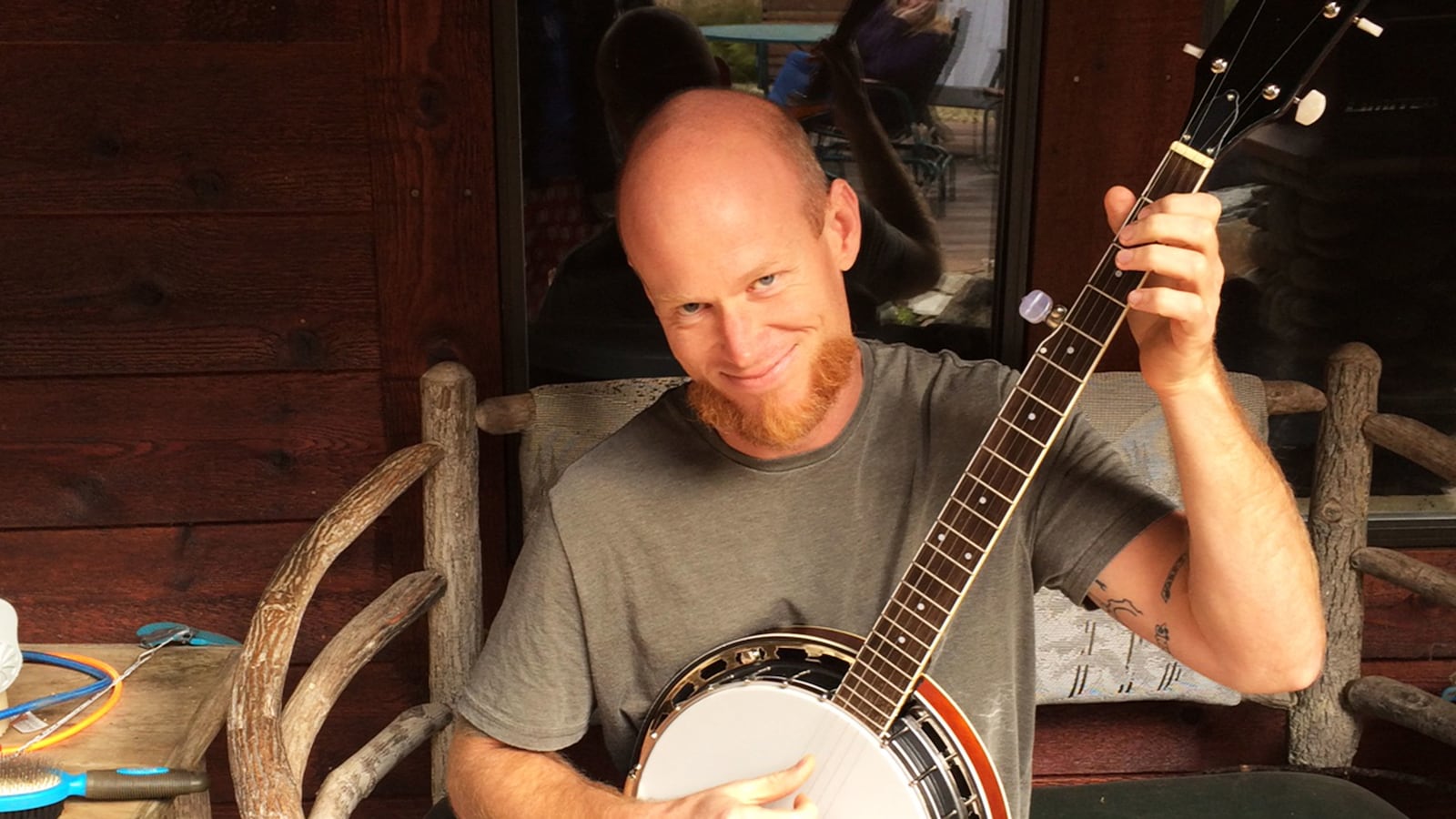 articles/2015/01/25/i-was-jailed-as-an-ecoterrorist-but-i-was-set-up-by-the-fbi/150124-shourd-eric-mcdavid-tease_etbg92