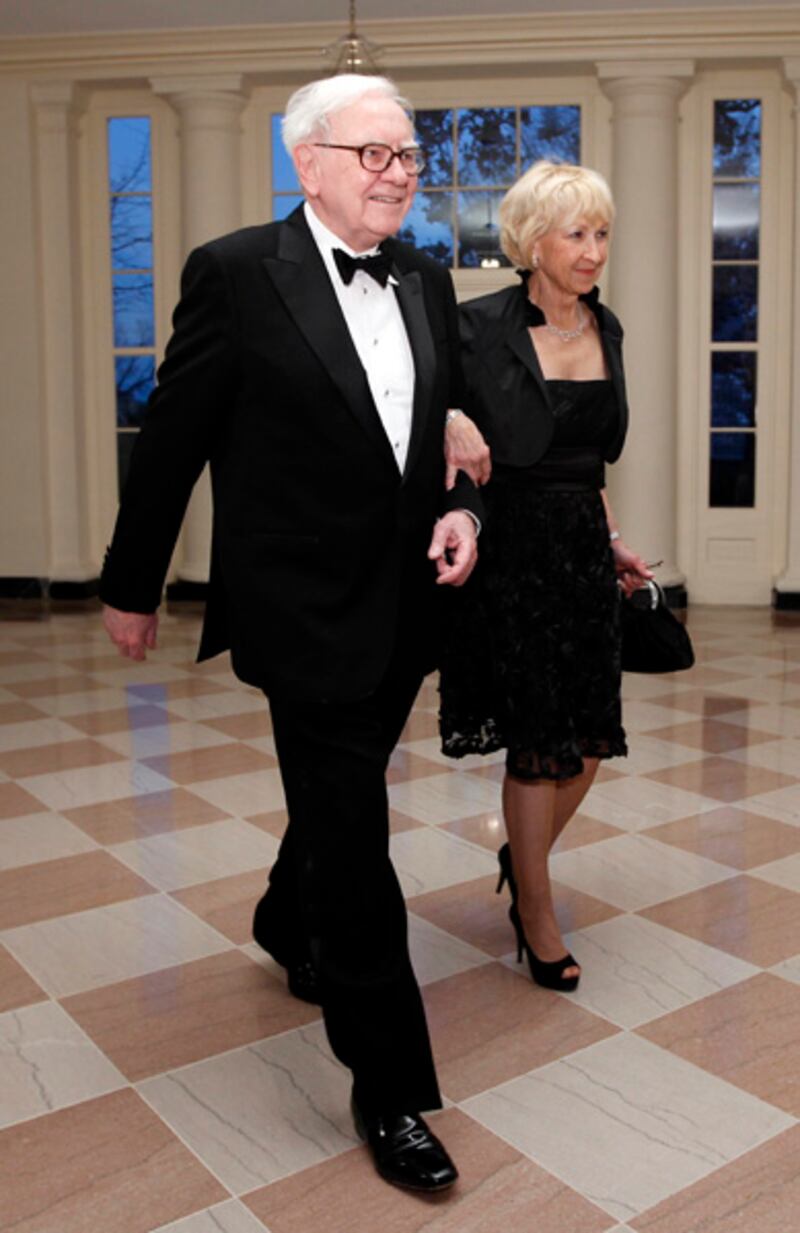 galleries/2012/03/14/us-state-dinner-honors-british-prime-minister-photos/state-dinner-warren-buffet_yjm0gm