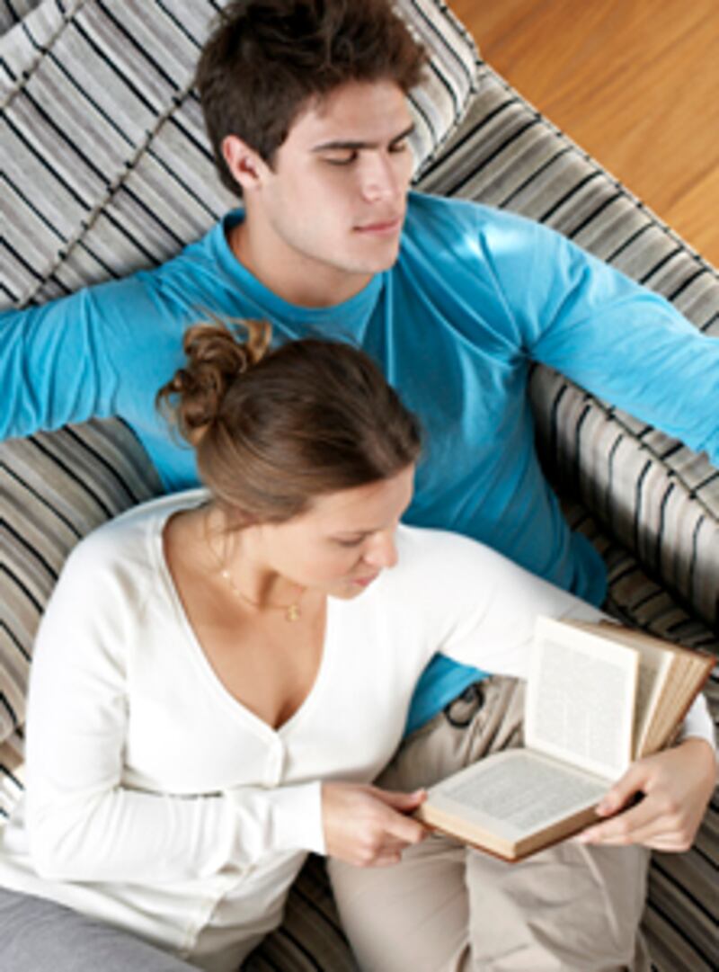 articles/2009/12/25/great-reads-for-the-holidays/antrim-holiday-reads_71266_xsabqk