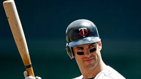 cheats/2009/11/23/joe-mauer-wins-al-mvp/joe-mauer_kd3a6d