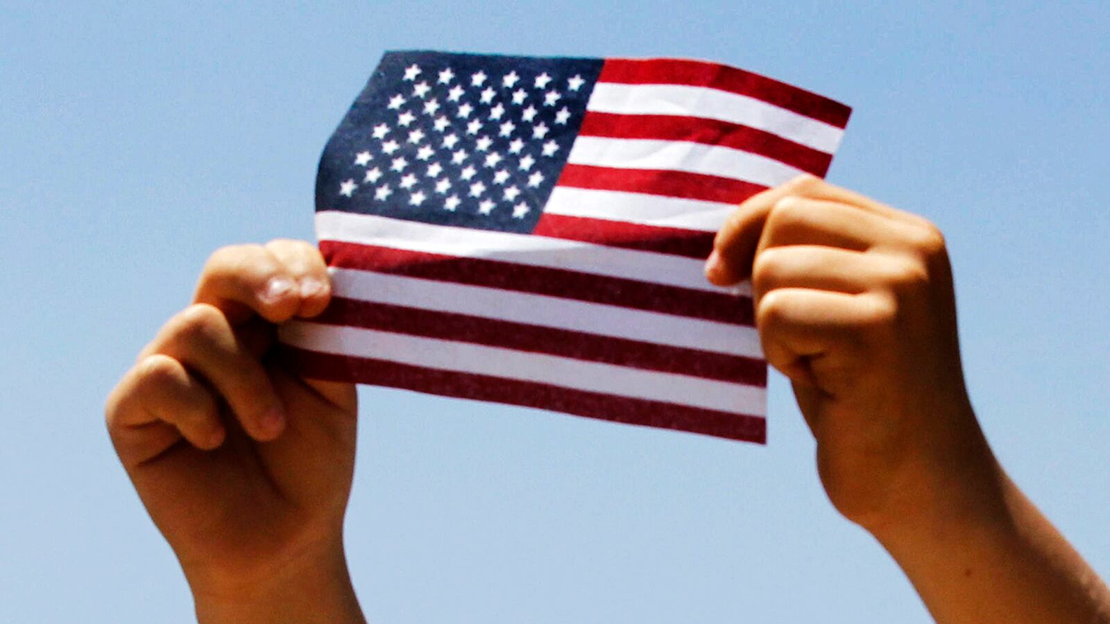 cheats/2012/01/06/obama-to-tweak-immigration-laws/obama-immigration-flag-cheat_wjafum