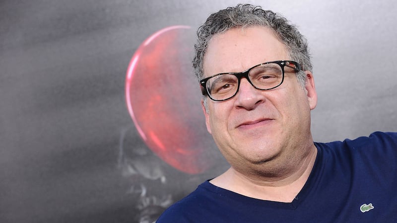 211216-jeff-garlin-hero_typjbe