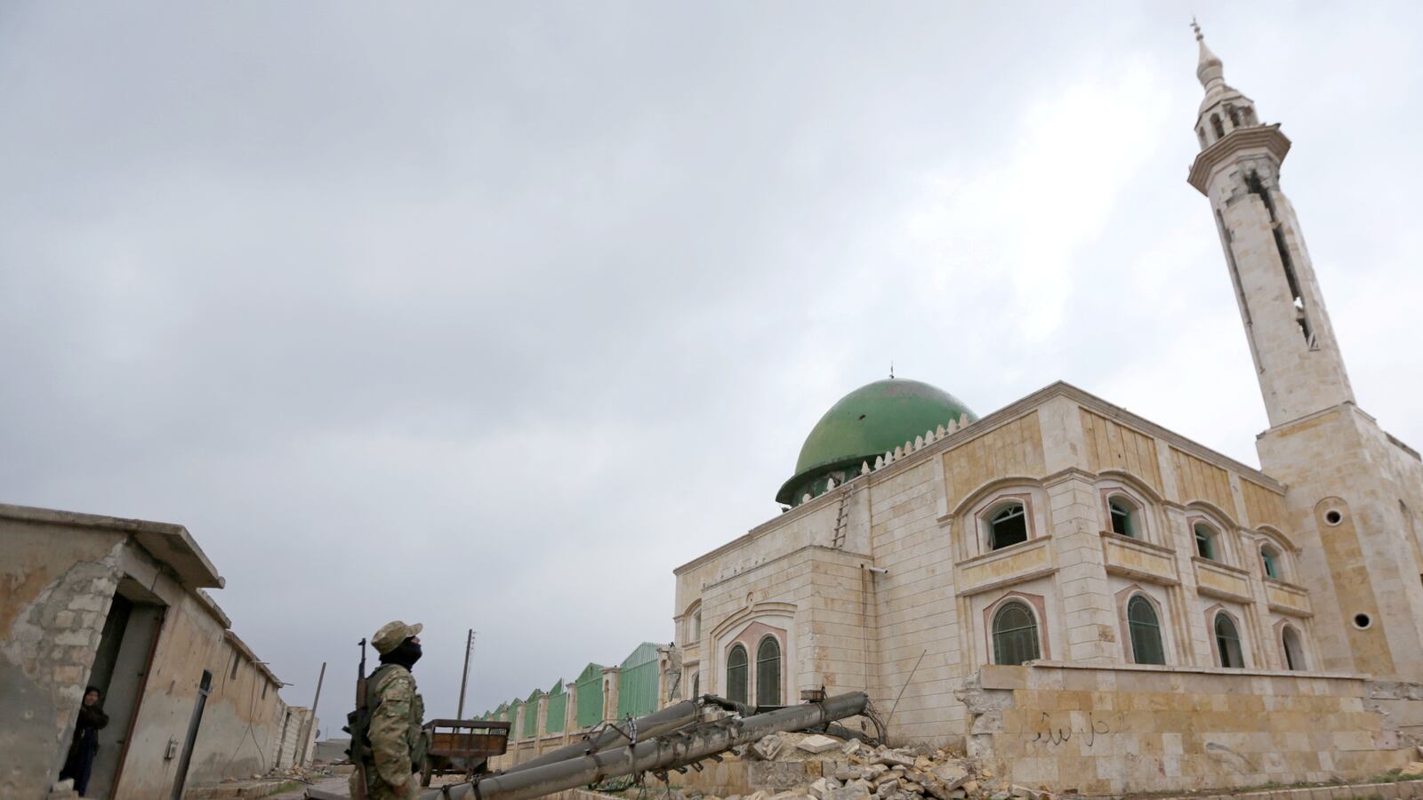 cheats/2017/03/13/syrian-war-monitor-465k-killed-in-6-yrs/170103-syria-cheat_dnquvw