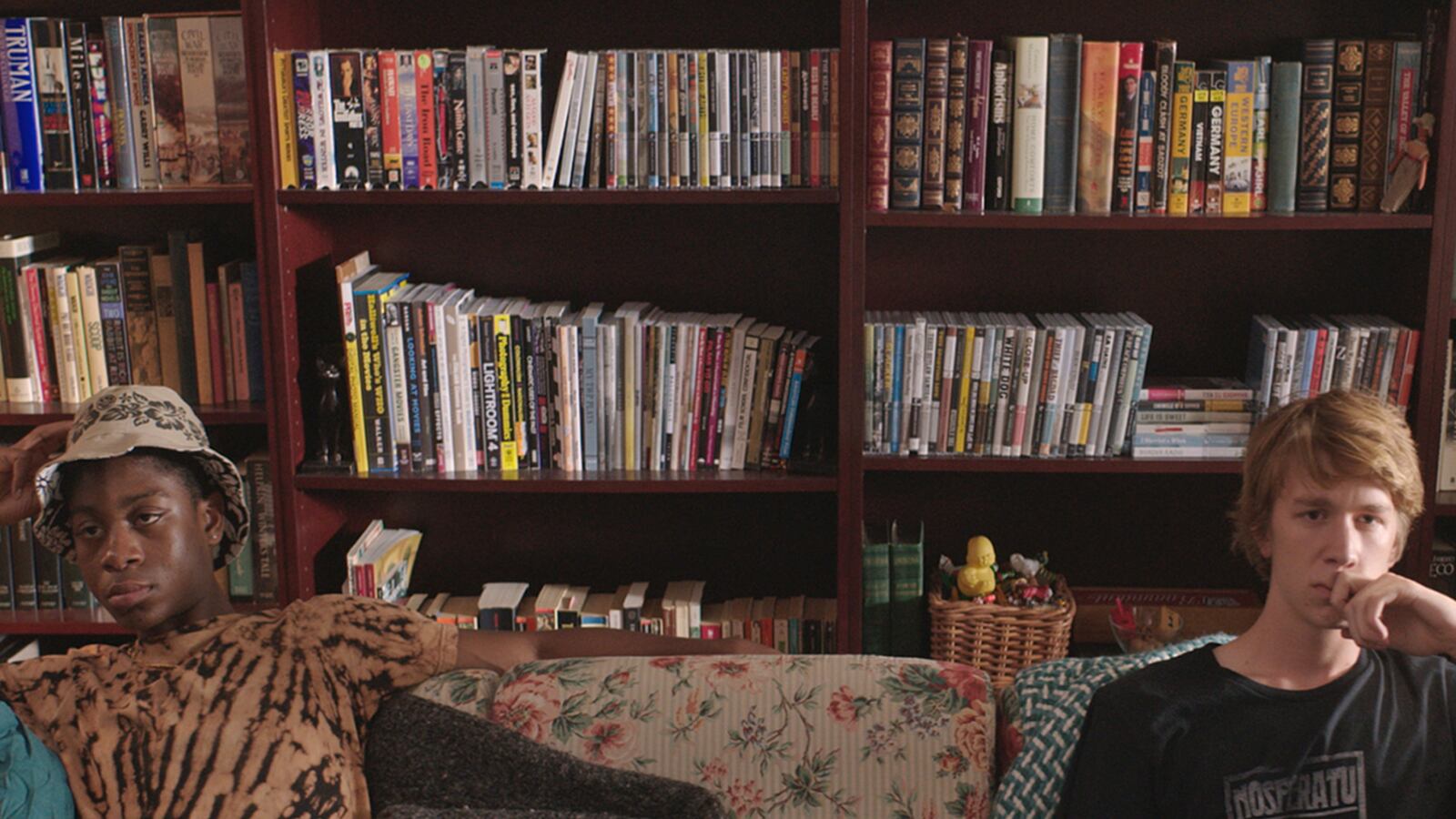 articles/2015/01/30/sundance-s-biggest-tearjerker-the-making-of-me-and-earl-and-the-dying-girl/150130-stern-me-earl-embed_lxglgv