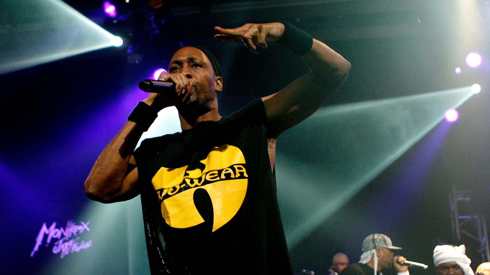 cheats/2015/11/03/fbi-probed-wu-tang-connection-to-murders/151103-wutang-cheat_ldqj9g