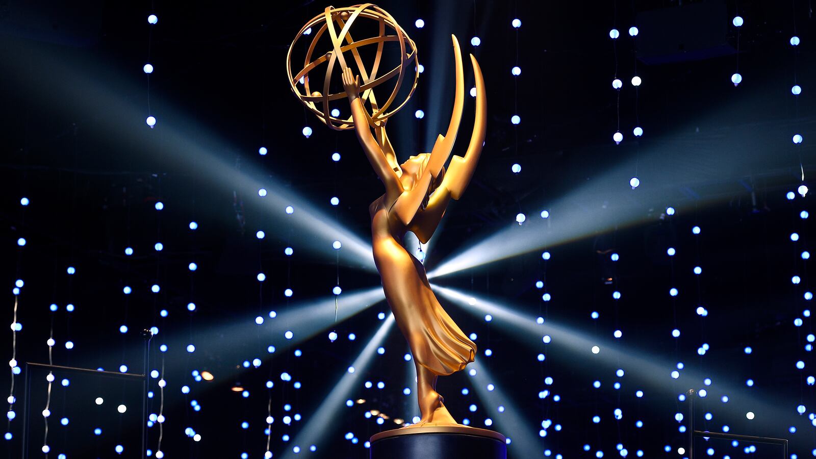 GettyImages-1032290238_urfc1x