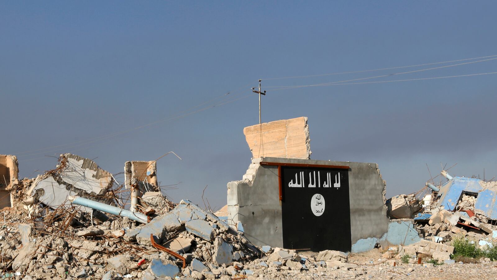 cheats/2015/08/13/isis-fighters-pray-before-raping-girls-or-isis-uses-faith-to-justify-child-rape/150813-isis-rape-cheat_mvzbvf