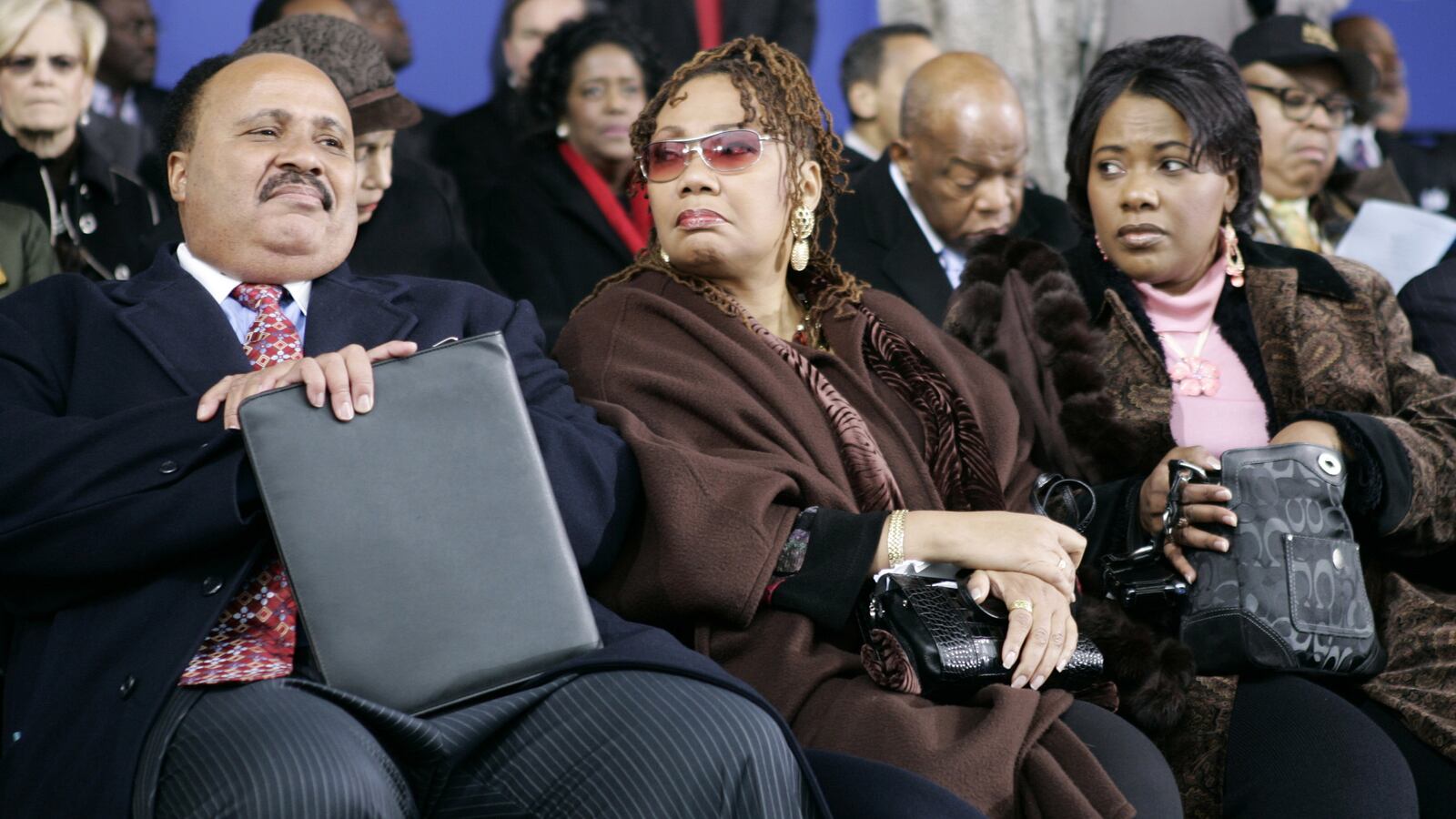 articles/2014/02/05/mlk-family-wars-over-peace-prize/140204-mlk-family-feud-martin-tease_sgowxo