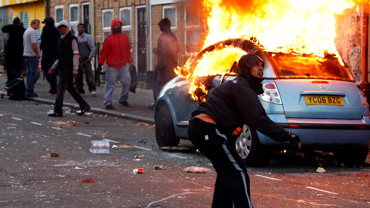 cheats/2011/08/12/teen-accused-of-blackberry-incitement/london-riots-british-underclasses-roberts_wgcpiy