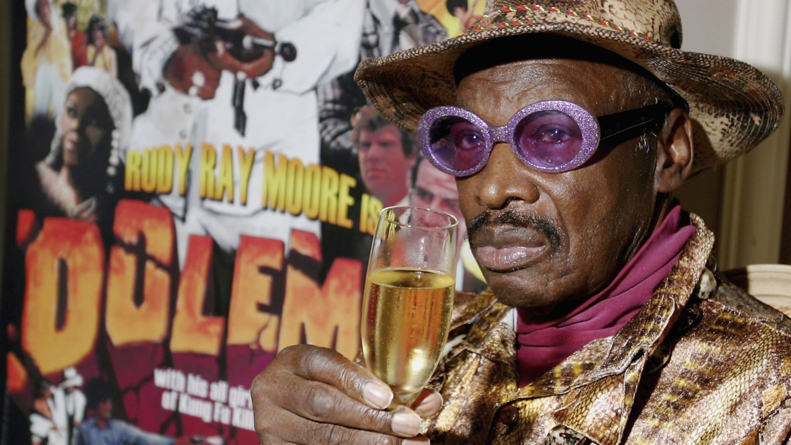 191018-Morris-Rudy-Ray-Moore-tease_sibuwc