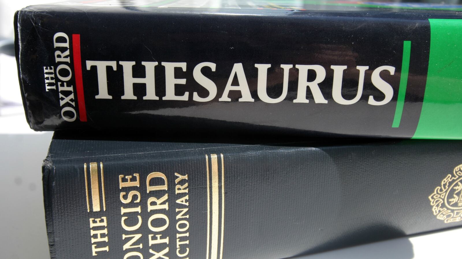 cheats/2016/11/16/oxford-word-of-the-year-post-truth/161116-post-truth-oed-cheat_ld7ip1