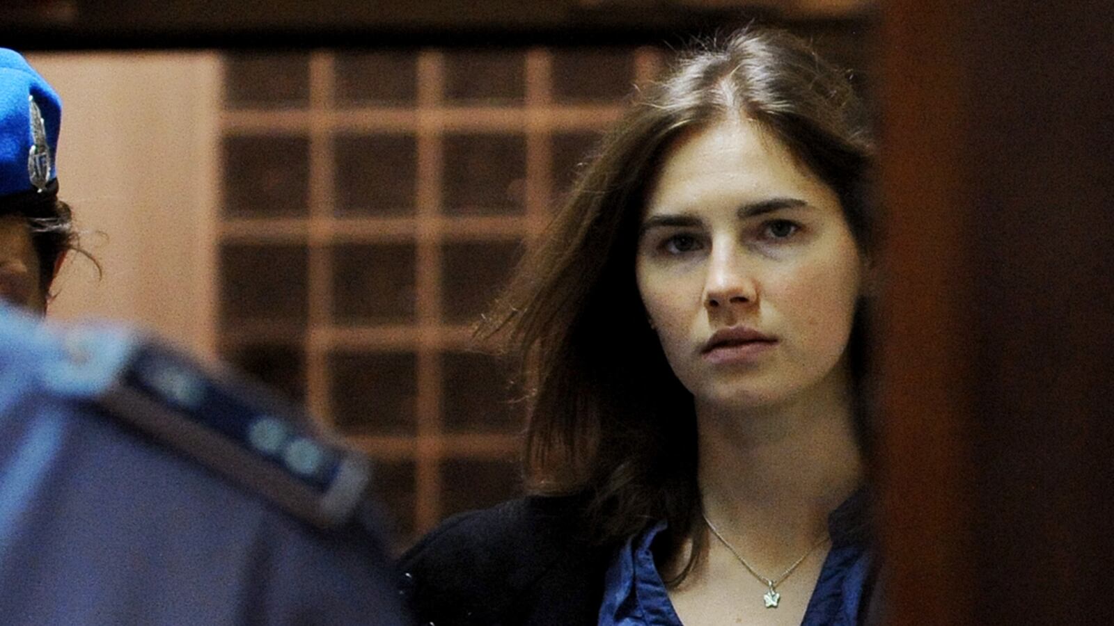 articles/2012/02/15/amanda-knox-verdict-appealed-will-she-go-back-to-italy/amanda-knox-book-nadeau_ujwcwi