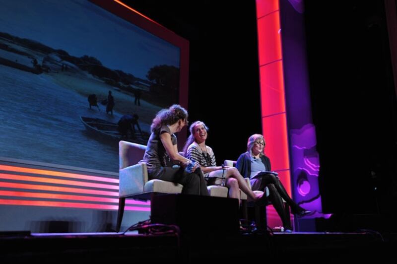 articles/2011/03/11/meet-the-visionary-behind-africa-s-floating-clinic/amy-lehman-wiw-panel_fgpifd