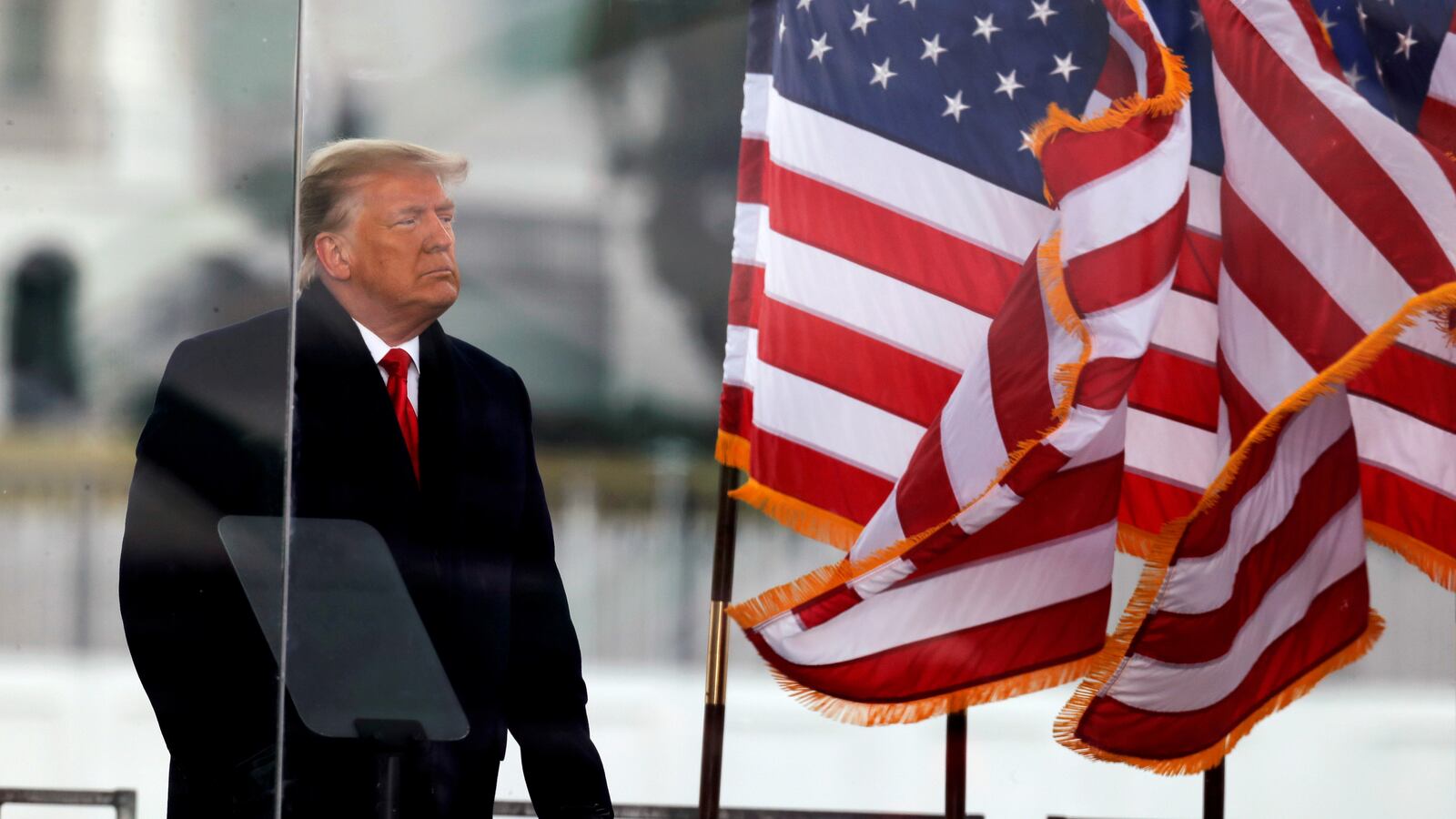 2021-02-04T195335Z_1445878849_RC2VLL90DCXE_RTRMADP_3_USA-TRUMP-SAGE_ocikue