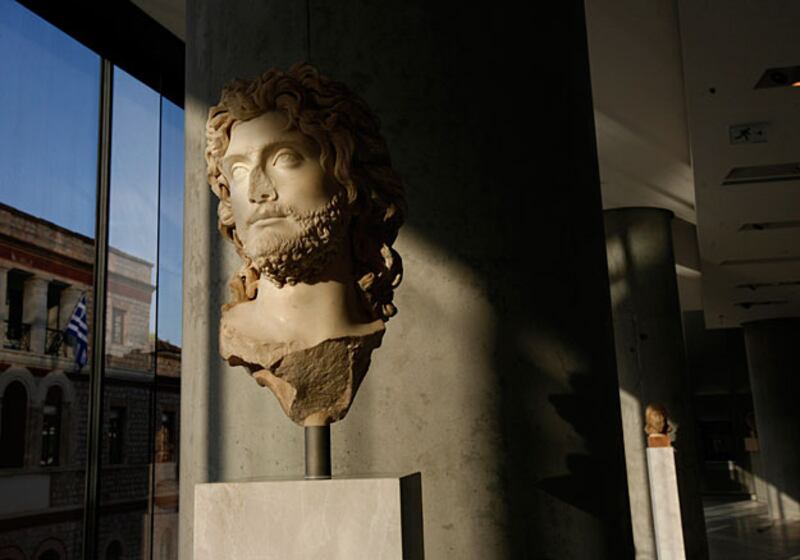 galleries/2009/06/25/greece-s-modern-wonder/acropolis-museum-2_iio7ef