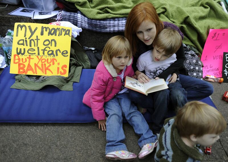 galleries/2011/11/03/occupy-wall-street-signs-photos/occupy-wall-street-signs-6_tlvnbh