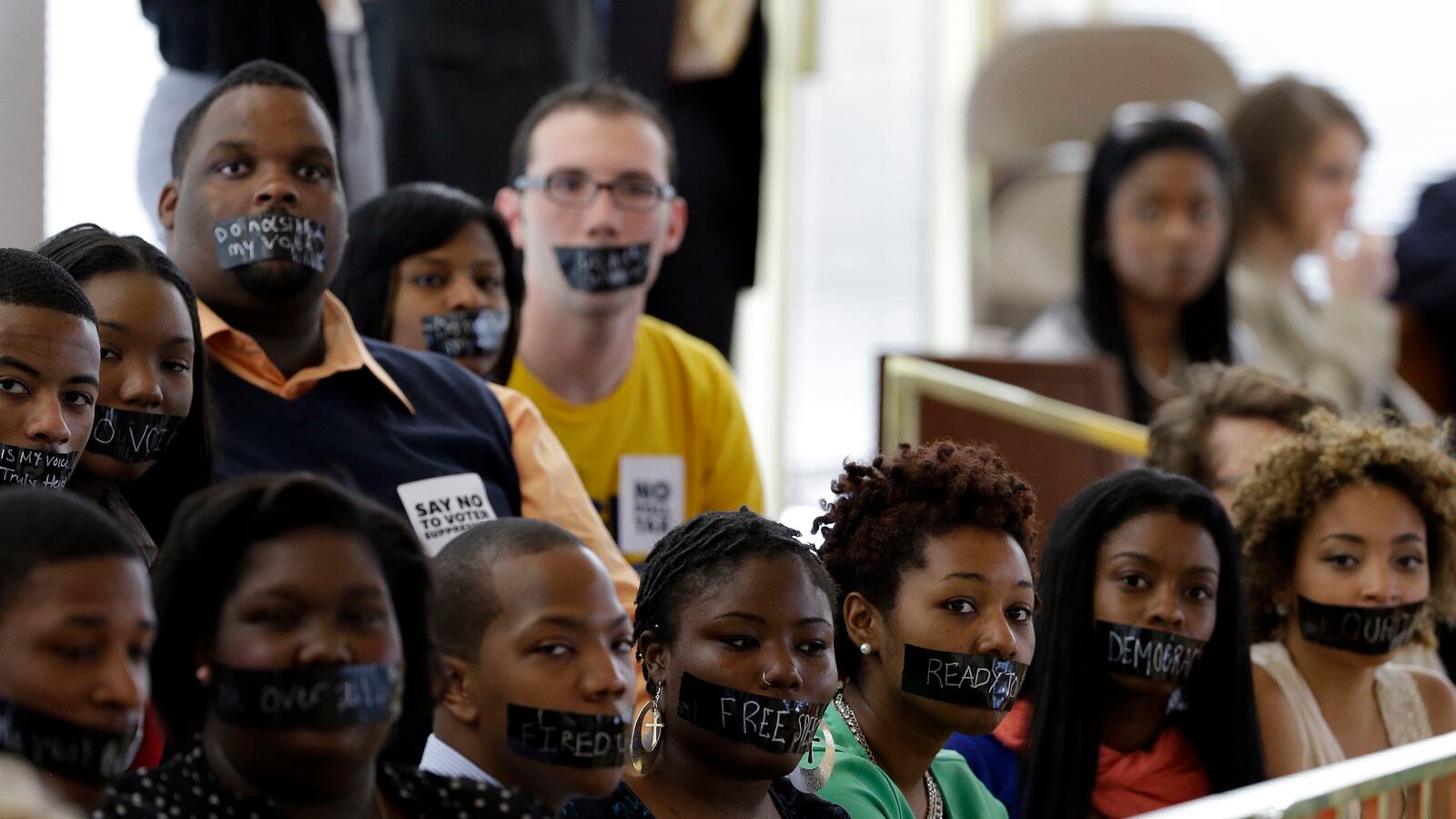 cheats/2013/09/30/north-carolina-voter-id-law-challenged/130930-nc-voter-cheat_lqck2m