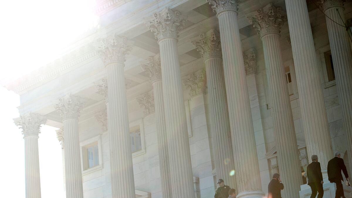 articles/2011/11/15/ethically-challenged-congress-needs-law-or-code-banning-insider-trading/congress-insider-trading-karabell_w6wde5