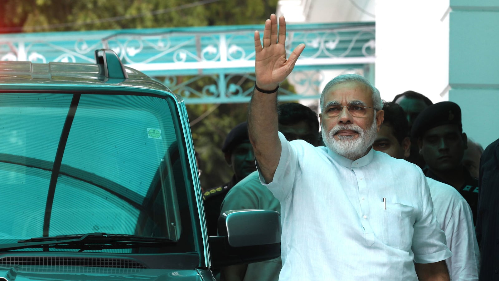 articles/2013/07/31/should-hindu-nationalist-narendra-modi-be-allowed-a-us-visa/130730-modi-tease_r7jf6a