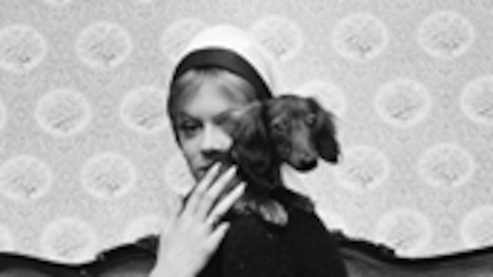 articles/2008/12/06/dating-david-frost/datskovsky-caroline-graham_6856_vwyydj