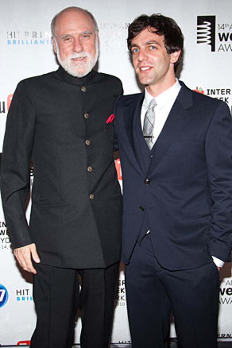galleries/2010/06/15/stars-toast-the-web-s-best-at-the-webbys/webby-awards-8_vtpm5g