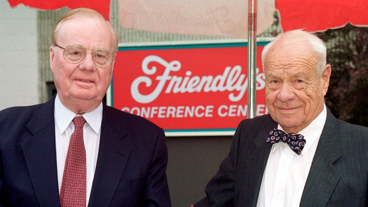 cheats/2011/09/29/friendly-s-filing-for-bankruptcy-report/friendlys-restaurant-cheat_bz8naq