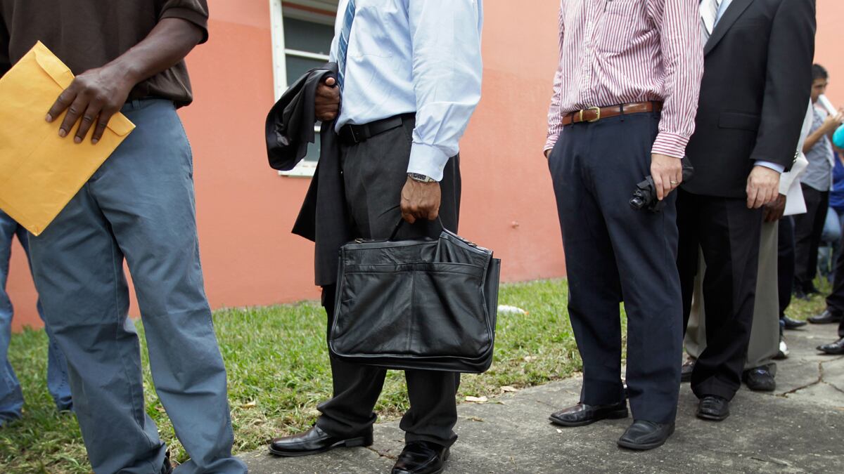 cheats/2011/12/11/u-s-economy-improves/unemployment-numbers-karabell_zabr3o