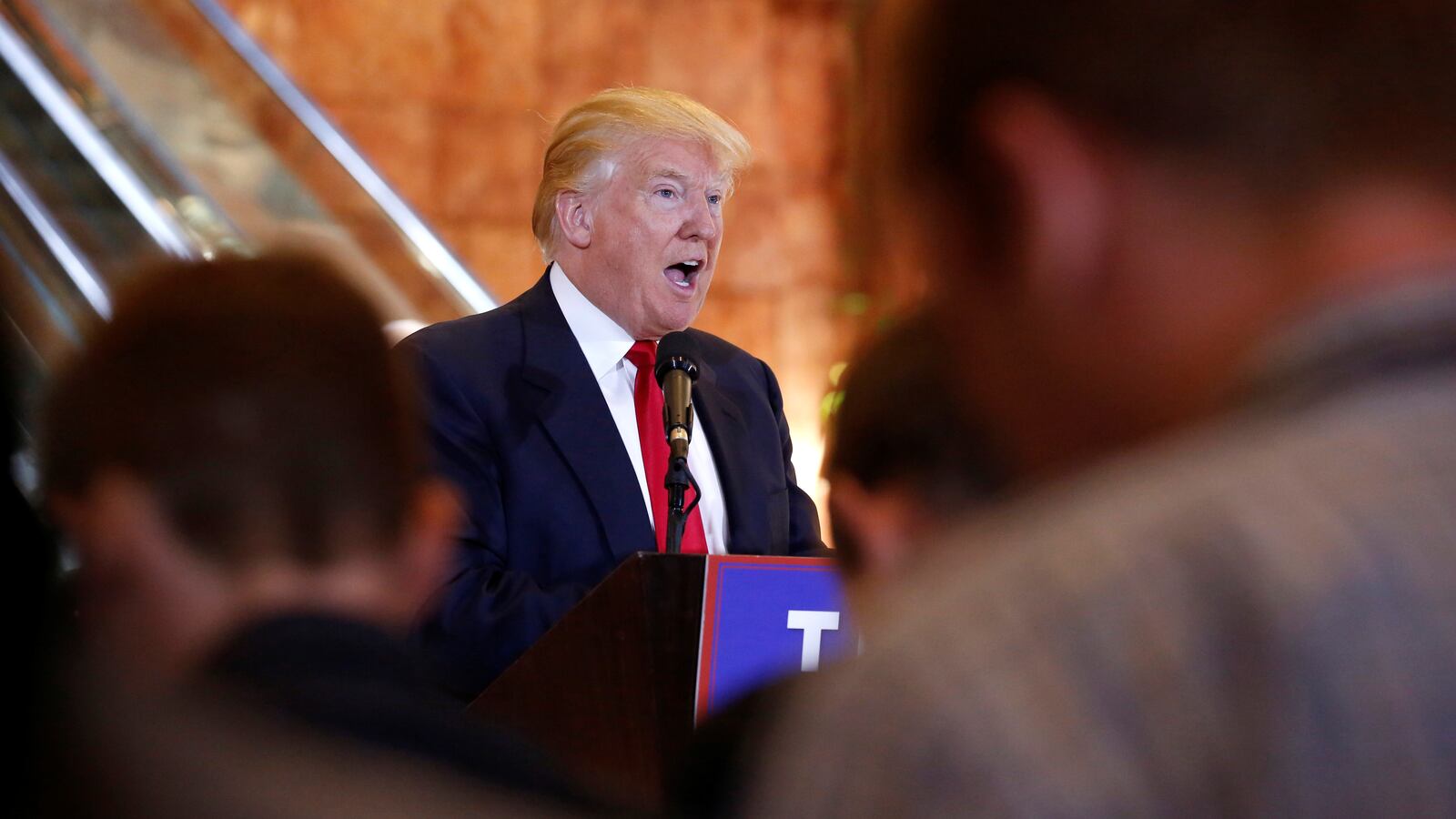 2016-05-31T120000Z_1867461127_D1AETHFZGOAB_RTRMADP_3_USA-ELECTION-TRUMP_1_myzjkt