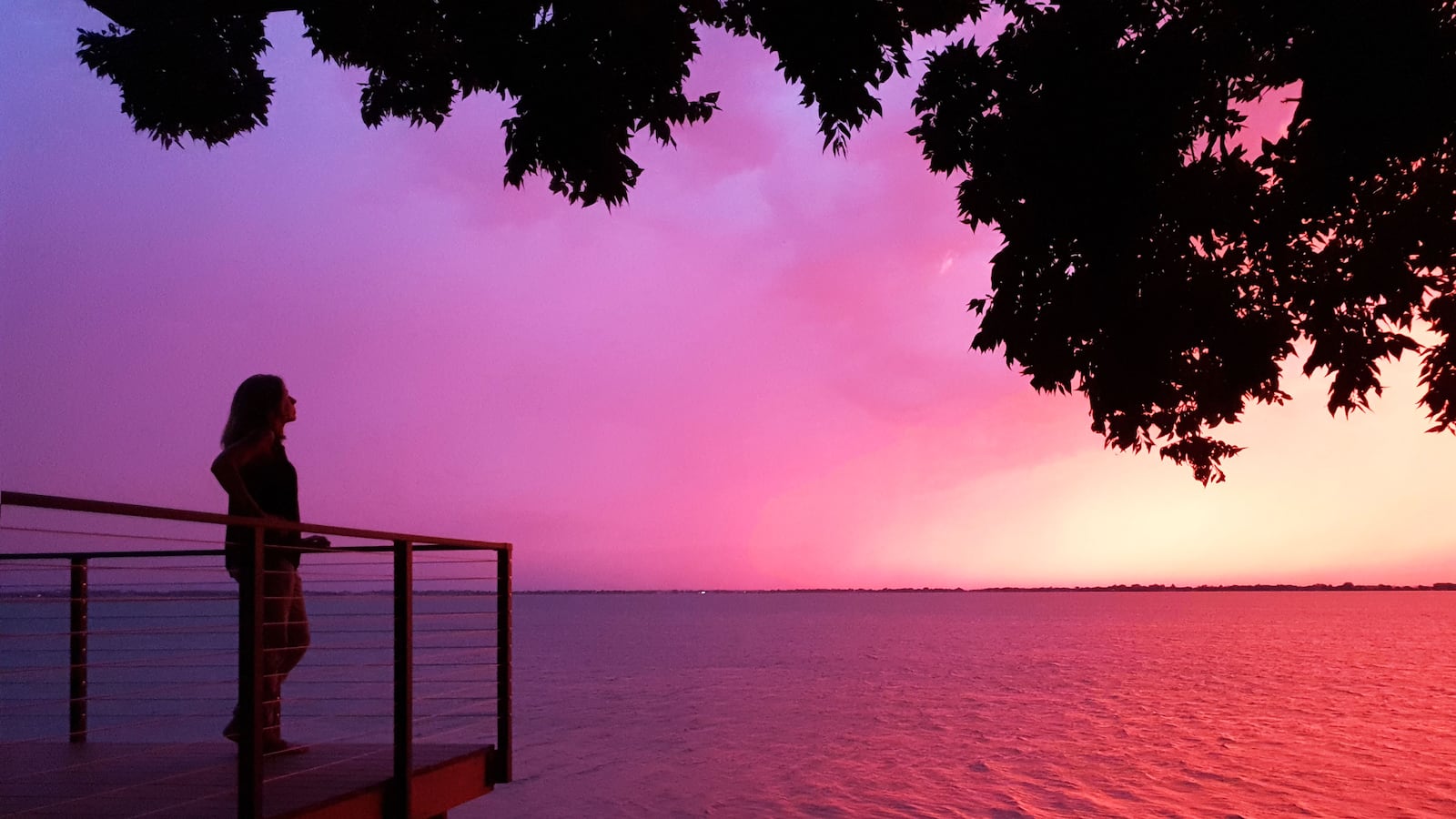 180729-nadeau-south-dakota-sunset-hero_uhhwrn