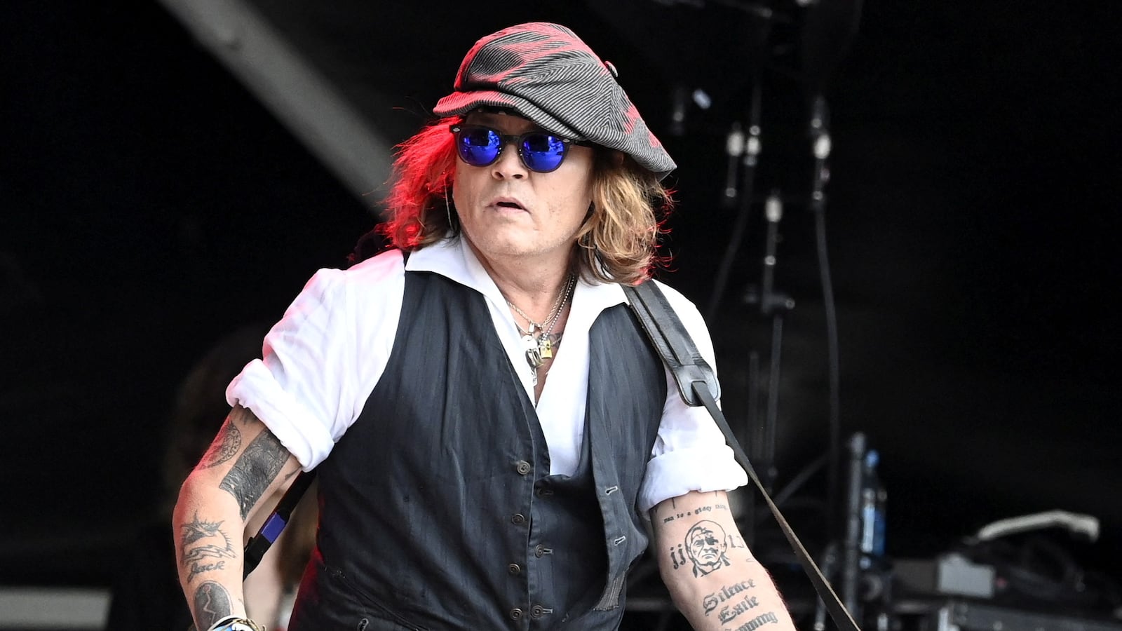 2022-06-19T174836Z_470885917_RC25VU9IMJCA_RTRMADP_3_FINLAND-CULTURE-DEPP_tyhnx8